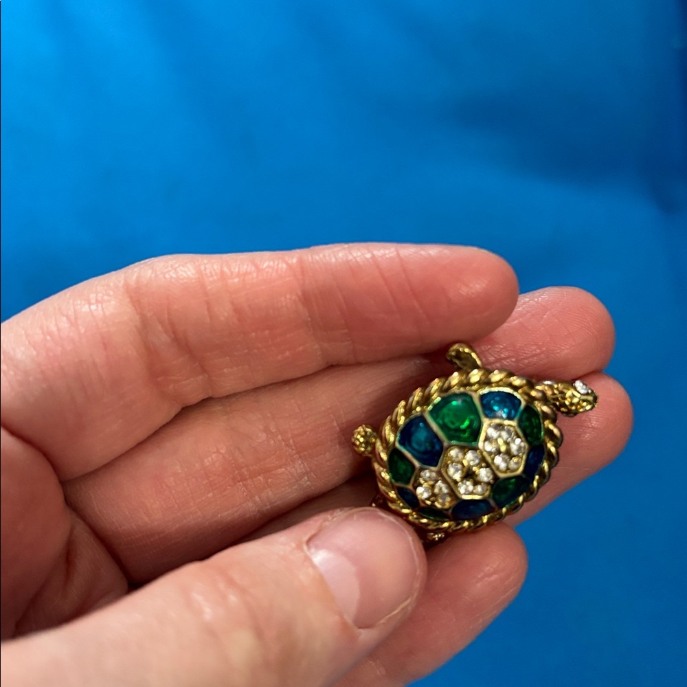 Turtle Pin/Pendant Just Keep Swimming Colored Gold Blue Green White NWOTS - Picture 4 of 7